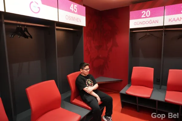 Gençlerimiz Galatasaray Stadyumu ve Müzesi’ni Ziyaret Etti