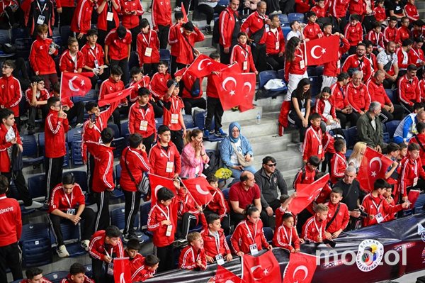 Gaziosmanpaşa’nın Gururu Kaan Ayaz Taç Balkan Şampiyonu Oldu
