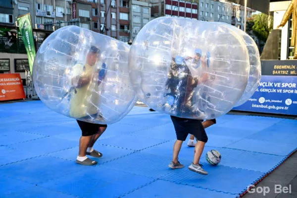 Gaziosmanpaşa’da Balon Futbol Etkinliği Büyük İlgi Gördü