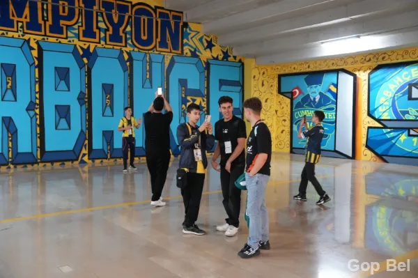 Gençlerimiz Fenerbahçe Spor Kulübü Stadyumu ve Müzesi’ni Ziyaret Etti
