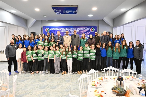 Gaziosmanpaşa Belediyesi Spor Kulübü Sporcuları Kahvaltı Programında Buluştu