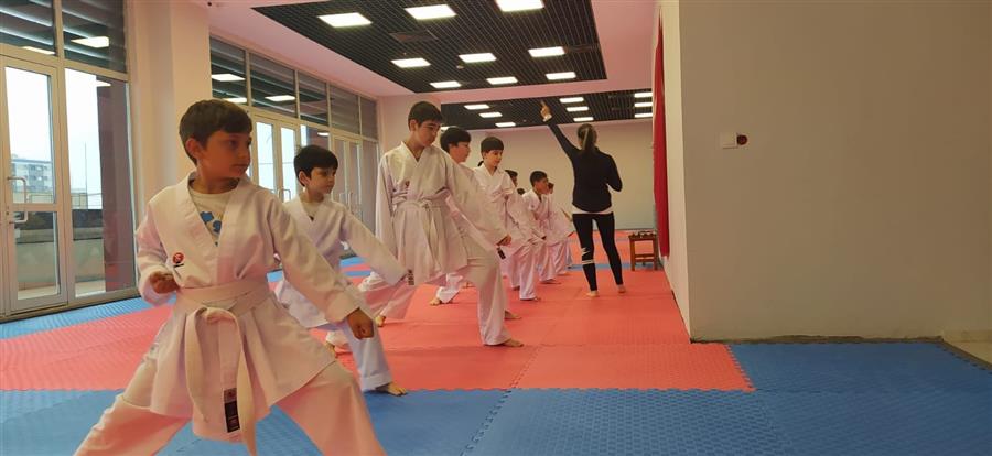 Dr. Kadir Topba Gsm Karate Ders Foto