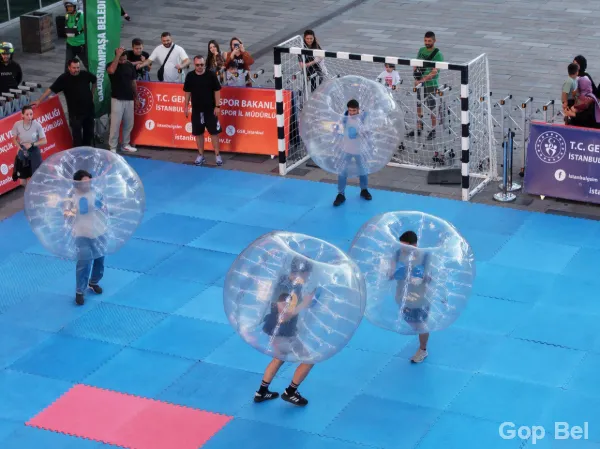 Gaziosmanpaşa’da Balon Futbol Etkinliği Büyük İlgi Gördü