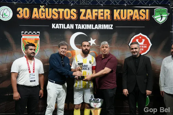 Gaziosmanpaşa’da 30 Ağustos’a Özel Zafer Kupası
