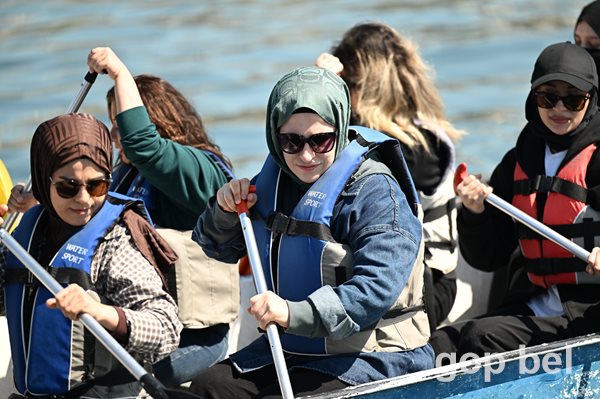 Gaziosmanpaşa’da Dragon Etkinliğiyle Sporseverler Su Üzerinde Buluştu