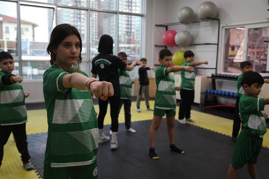 Karayollar Spor Ve Salkl Yaam Merkezi Karate Ders Foto