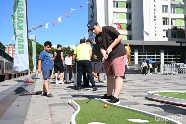 Spor Her Yerde Etkinliği Karne Sevincini Sporla Taçlandırdı