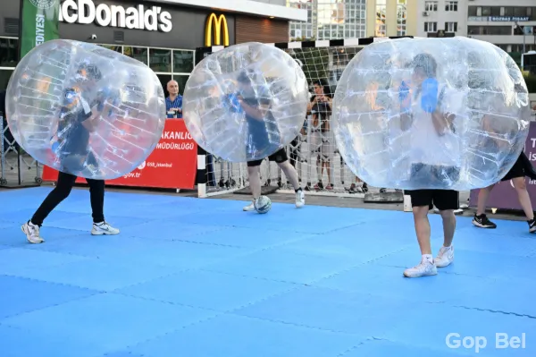 Gaziosmanpaşa’da Balon Futbol Etkinliği Büyük İlgi Gördü