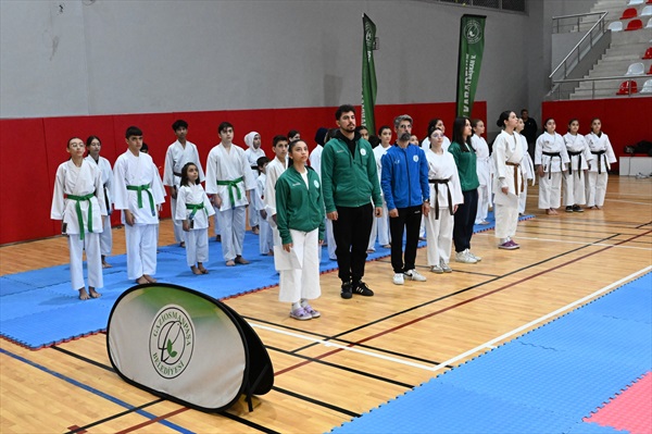 Gaziosmanpaşa’Da Karate Ve Taekwondo Kuşak Heyecanı!