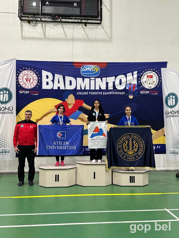 Üniversiteler Arasında Gurur Veren Başarı!