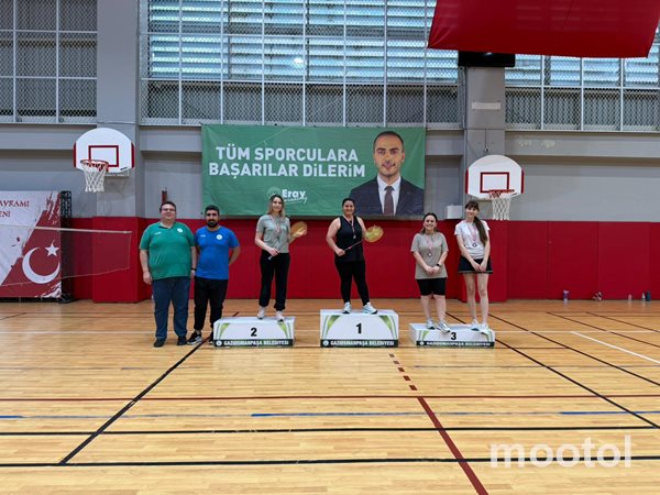 Gaziosmanpaşa Belediyesi Dönem Sonu Badminton Turnuvası Coşkuyla Gerçekleşti