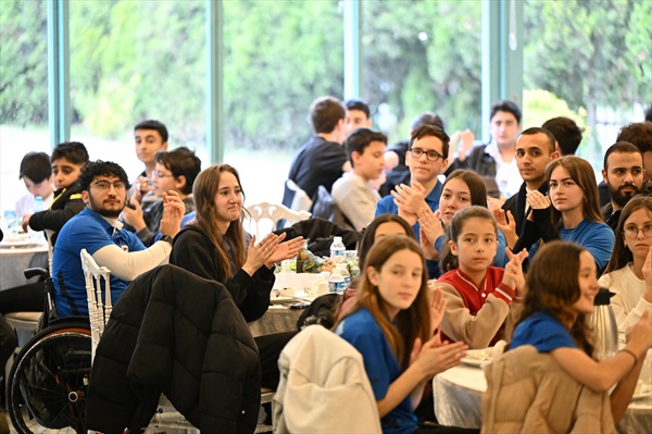 Gaziosmanpaşa Belediyesi Spor Kulübü Sporcuları Kahvaltı Programında Buluştu