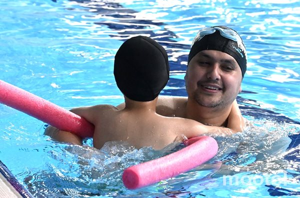 Gaziosmanpaşa’da Ailece Yüzdük, 19 Mayıs Coşkusunu Birlikte Yaşadık