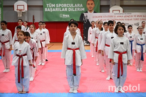 Gaziosmanpaşa Belediyesi’nde Karate ve Taekwondo Kuşak Terfi Heyecanı
