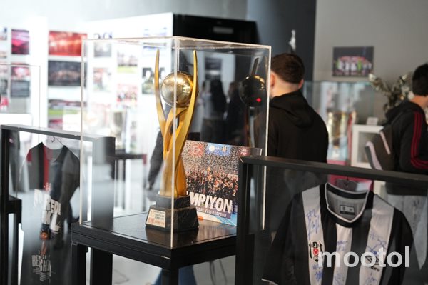 Gençlerimiz Beşiktaş Spor Kulübü Stadyumu ve Müzesi’ni Ziyaret Etti