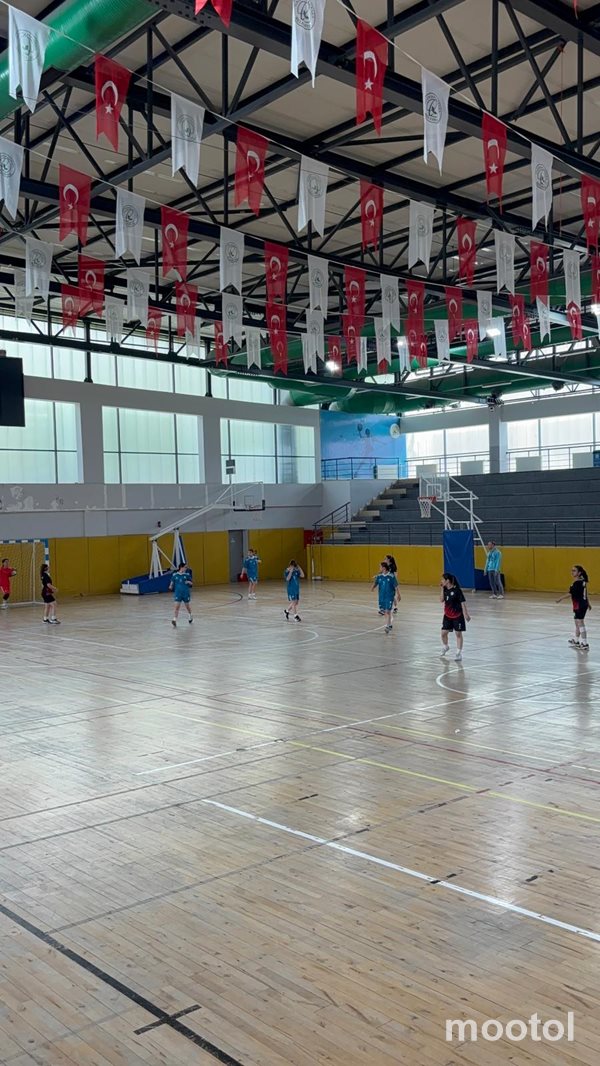 Gaziosmanpaşa Gençleri Futsalda Buluştu