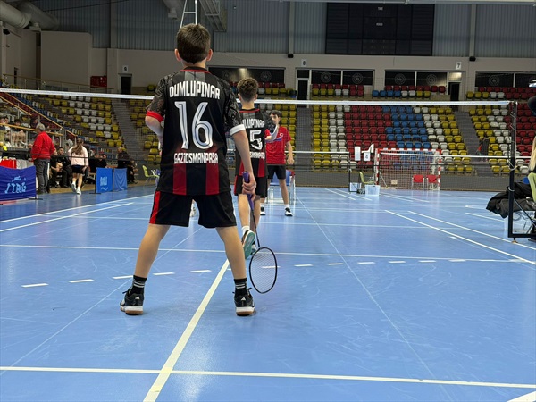 Okullararası Badminton’Da Büyük Başarı!