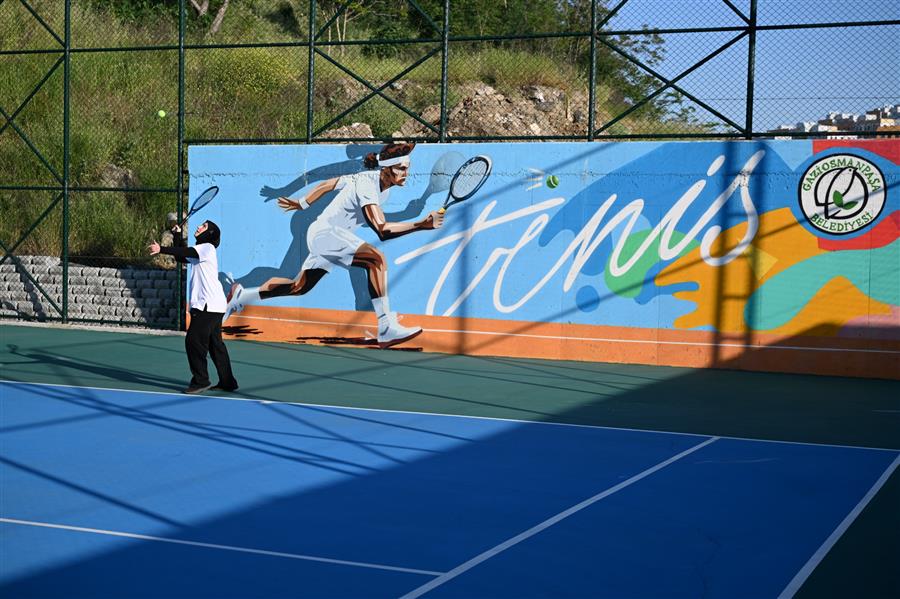 Spor Vadisi Halı Saha Ve Tenis Kortları