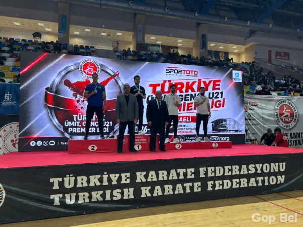Karate Sporcularımızdan Kocaeli’nde Madalya Sevinci