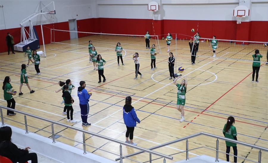 Dr. Kadir Topba Gsm Voleybol Ders Foto