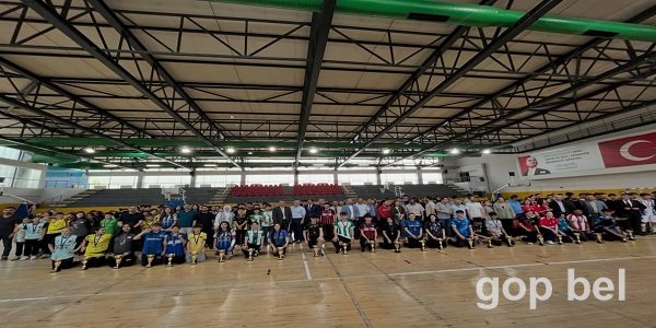 Gaziosmanpaşa Gençleri Futsalda Buluştu