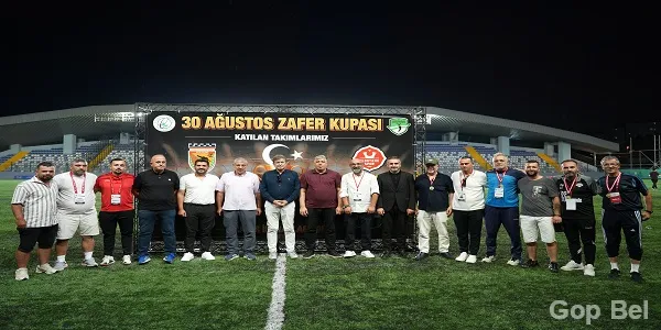 Gaziosmanpaşa’da 30 Ağustos’a Özel Zafer Kupası