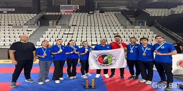 Karate Branşımızdan Türkiye Şampiyonası’nda Çifte Başarı!