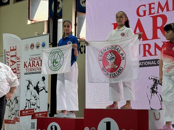 Bursa’Dan Madalyalarla Döndük!