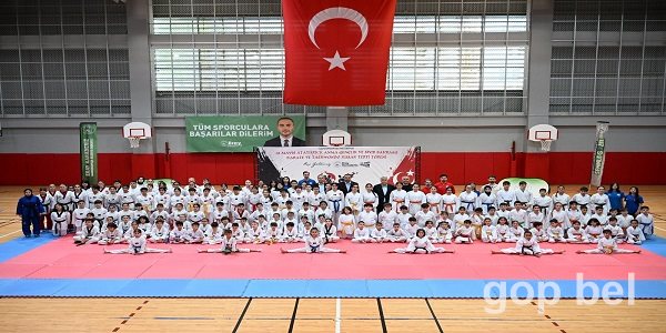 Gaziosmanpaşa Belediyesi’nde Karate ve Taekwondo Kuşak Terfi Heyecanı